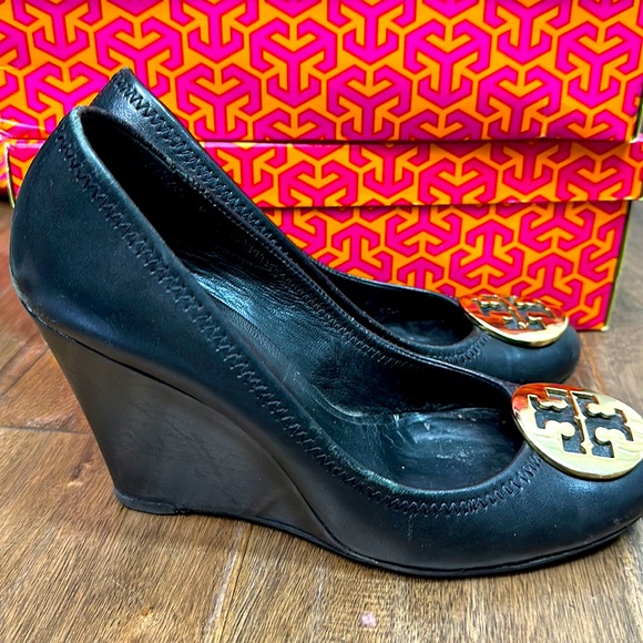 Tory Burch Wedge - Picture 9 of 9